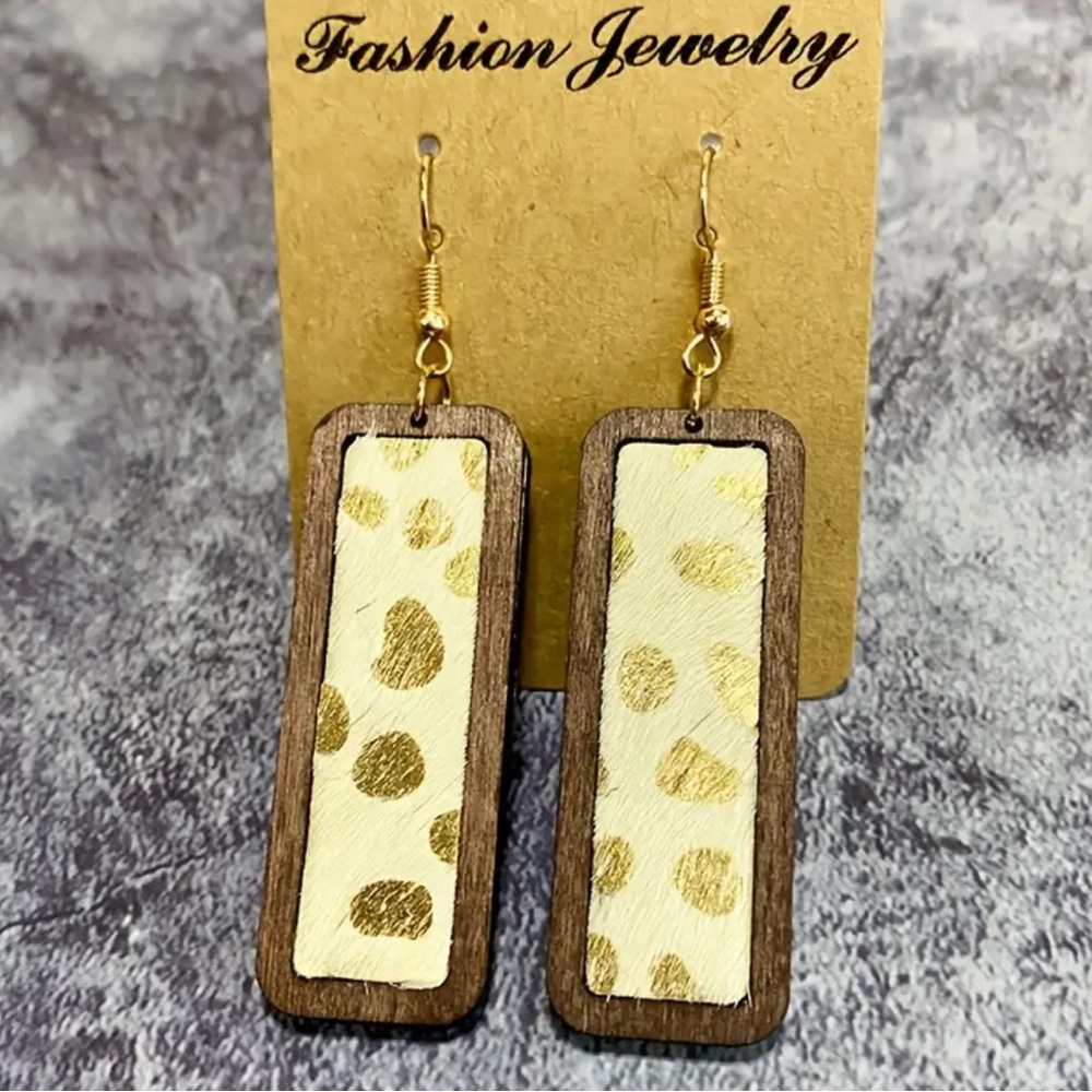 Fashion Jewelry Gold and Brown Geometric Earrings
